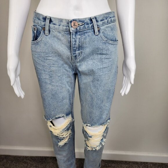 NWT One Teaspoon Awesome Baggies Ripped Distressed Relaxed Leg Jean Size 25 - Picture 3 of 12